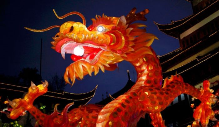 mo-thay-rong-danh-con-gi-4-1 Mơ thấy rồng màu đỏ là điềm báo gì?